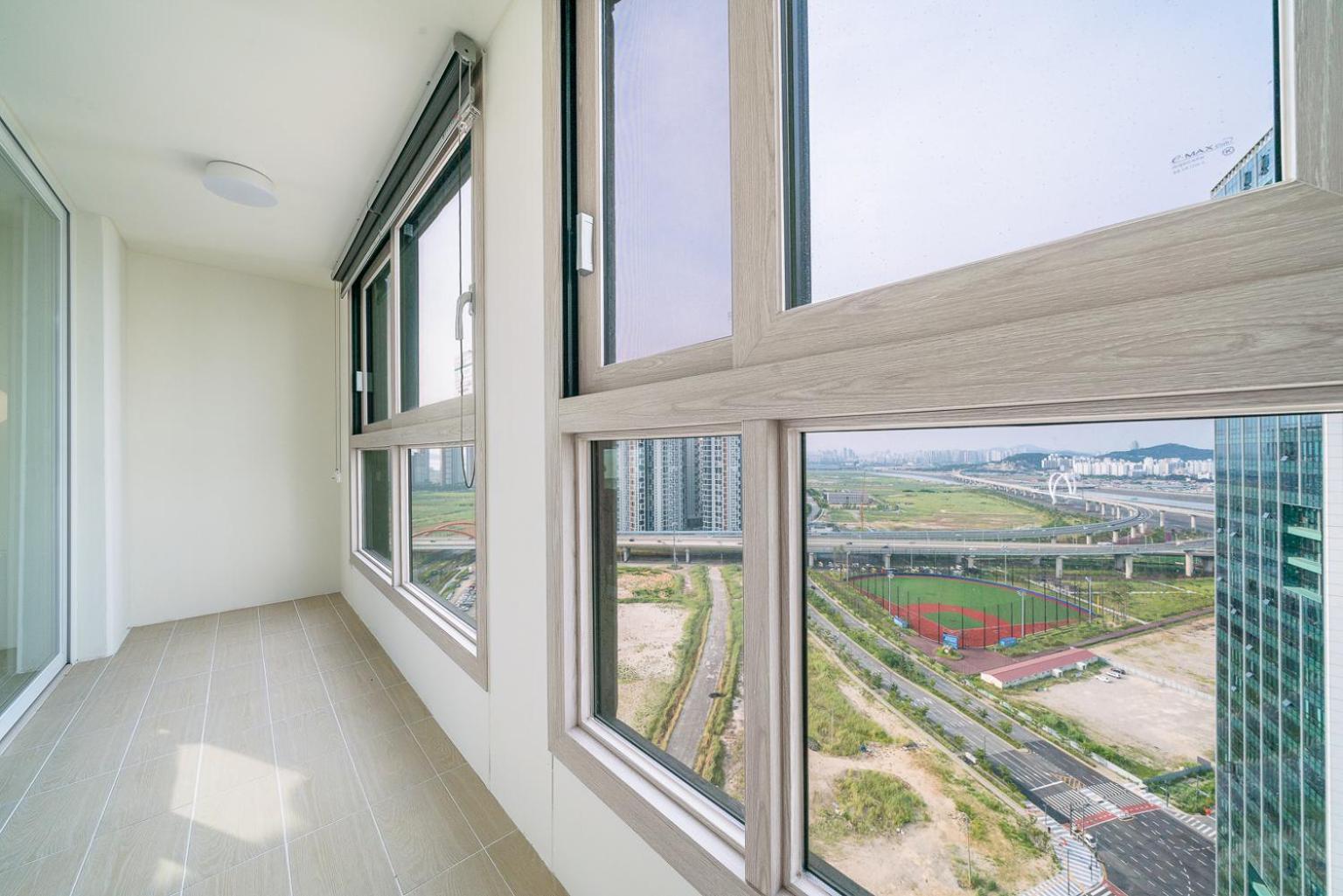 Urbanstay Songdo Moonlight Park Incshon Kültér fotó